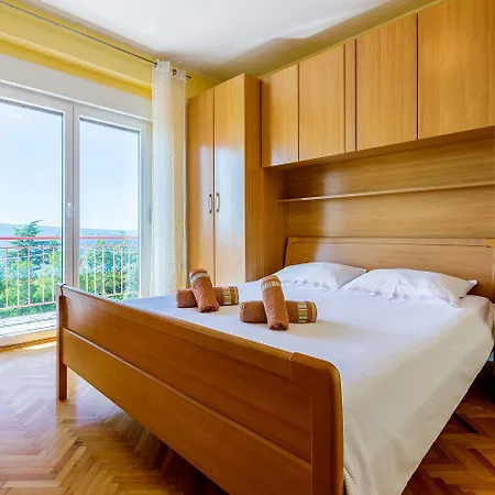 Beeindruckendes Nur 200 Meter Zum Sandstrand Mit Panoramablick Apartament