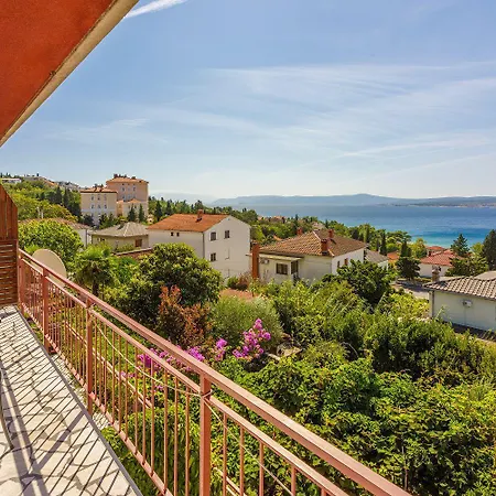 Beeindruckendes Nur 200 Meter Zum Sandstrand Mit Panoramablick Crikvenica