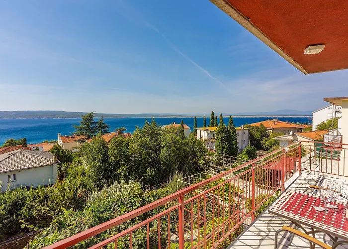 Beeindruckendes Nur 200 Meter Zum Sandstrand Mit Panoramablick Crikvenica