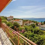 Beeindruckendes Nur 200 Meter Zum Sandstrand Mit Panoramablick Crikvenica